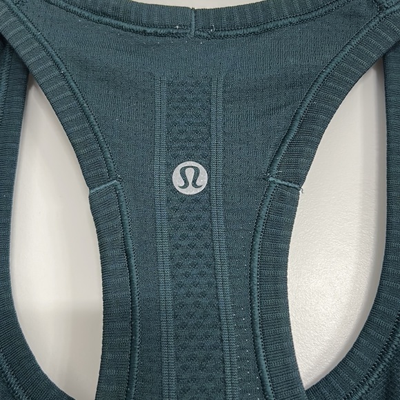 Lululemon 🍋 green tank - Picture 3 of 4
